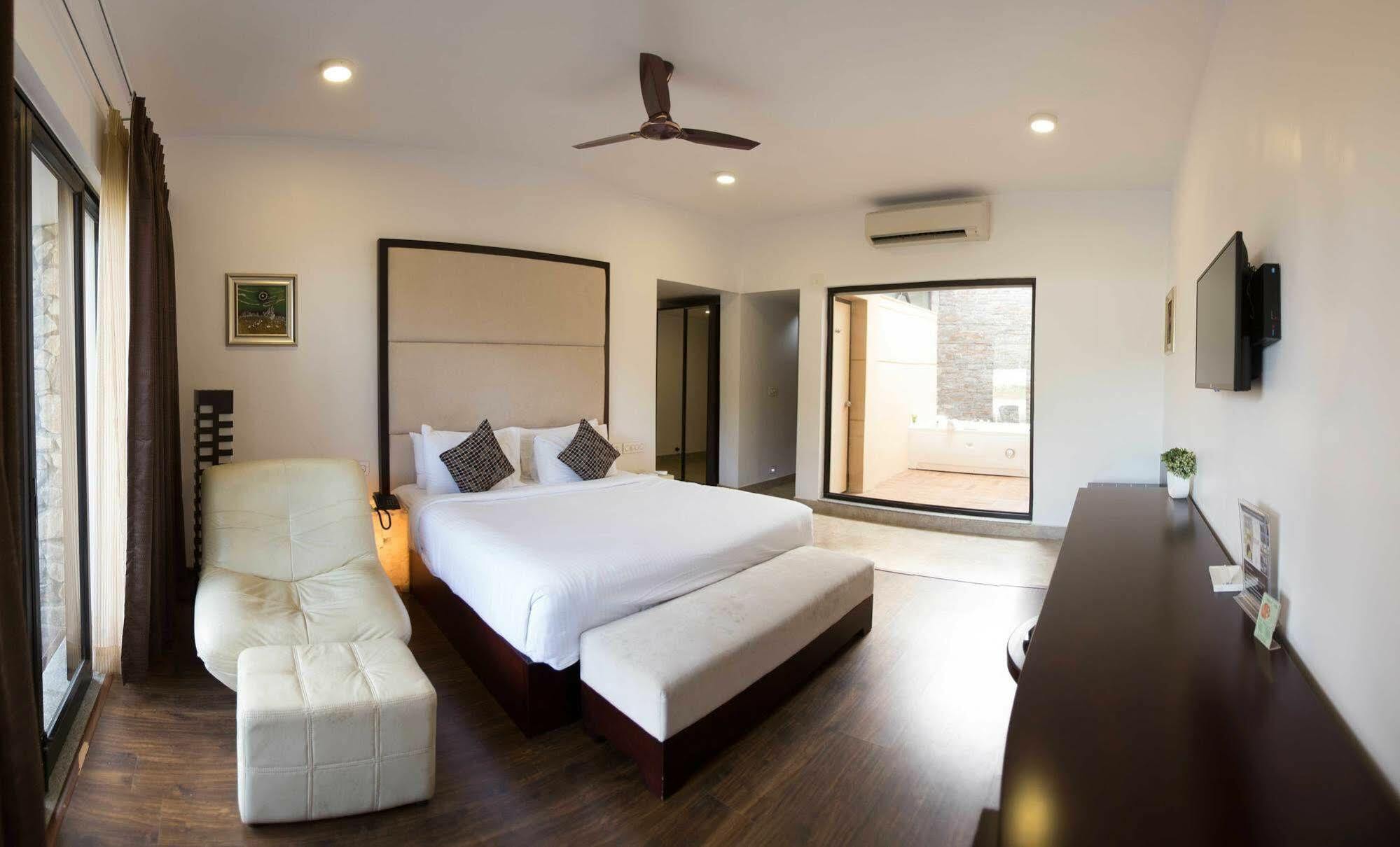Anora Beach Resort Mahabalipuram Kūvattūr Kültér fotó