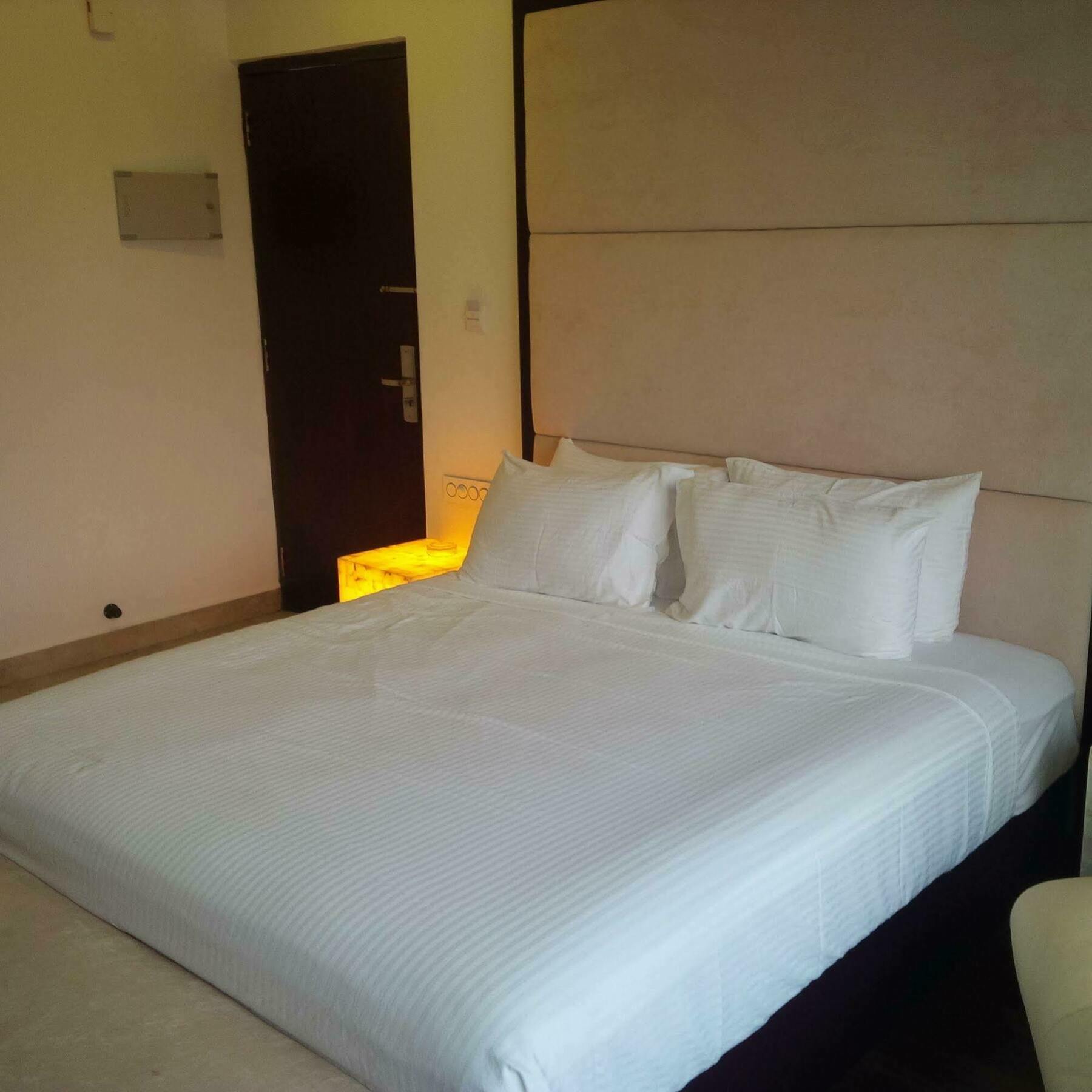 Anora Beach Resort Mahabalipuram Kūvattūr Kültér fotó